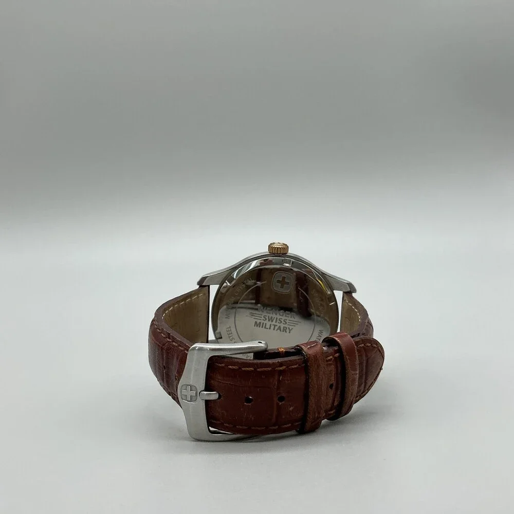 Wenger Swiss Military GMT Mens Watch 41mm Silver Tone Leather Swiss New Battery